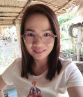 Dating Woman Thailand to Center : Supreya, 44 years